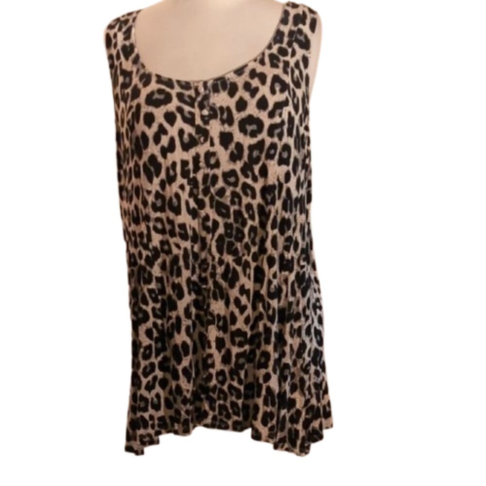 Torrid Leopard Print Sleeveless Women's Top  4